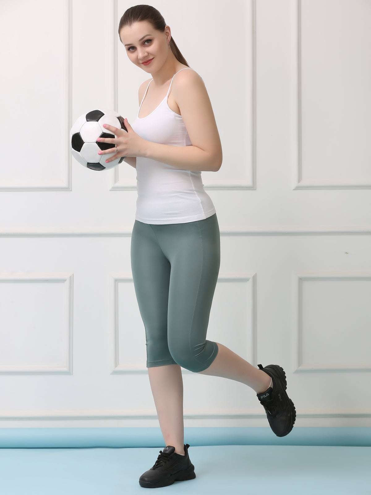 High Waist Stretch Slim Fit Capris